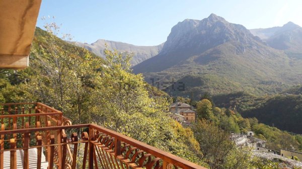 appartamento in vendita ad Ussita