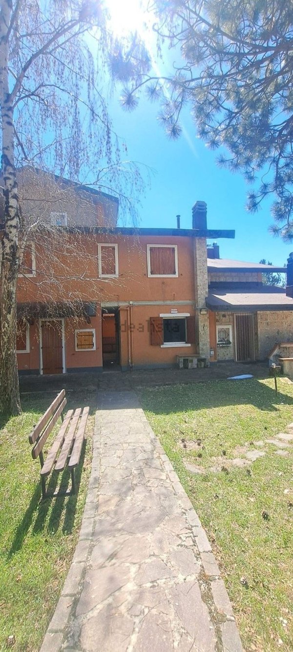 appartamento in vendita ad Ussita