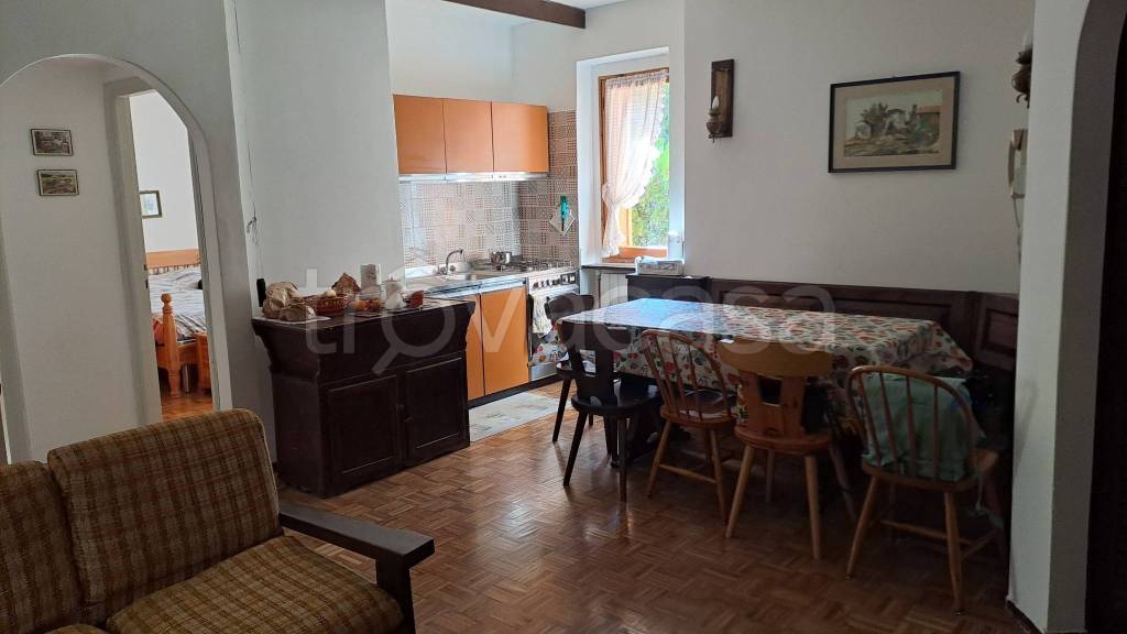 appartamento in vendita ad Ussita in zona Pieve