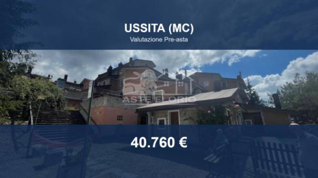 appartamento in vendita ad Ussita in zona Frontignano