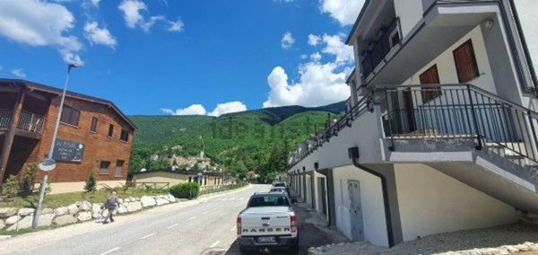appartamento in vendita a Visso