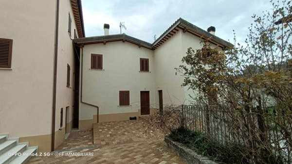 appartamento in vendita a Valfornace