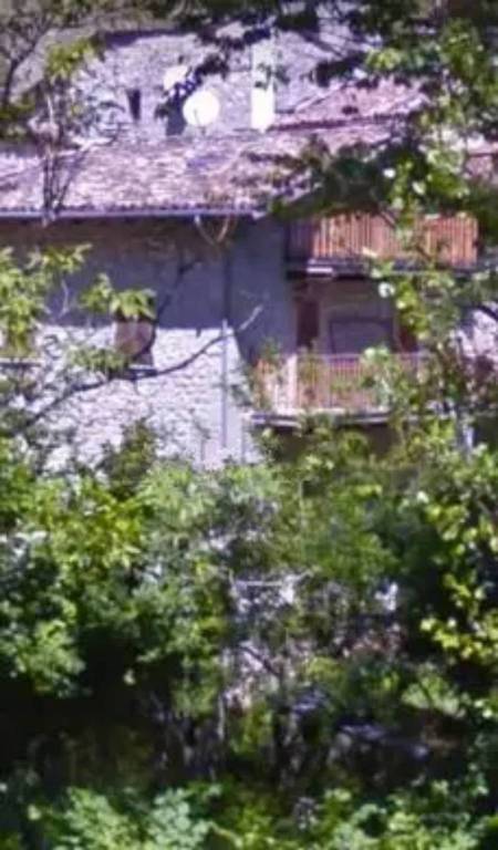 casa indipendente in vendita ad Acquasanta Terme in zona Pito