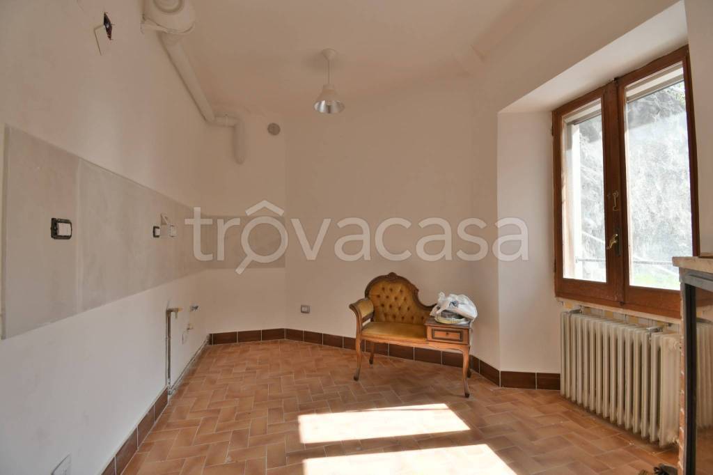 appartamento in vendita ad Acquasanta Terme in zona Quintodecimo