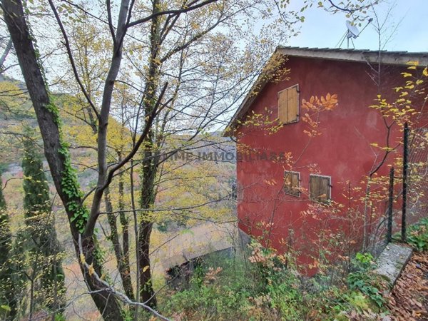 casa indipendente in vendita ad Acquasanta Terme