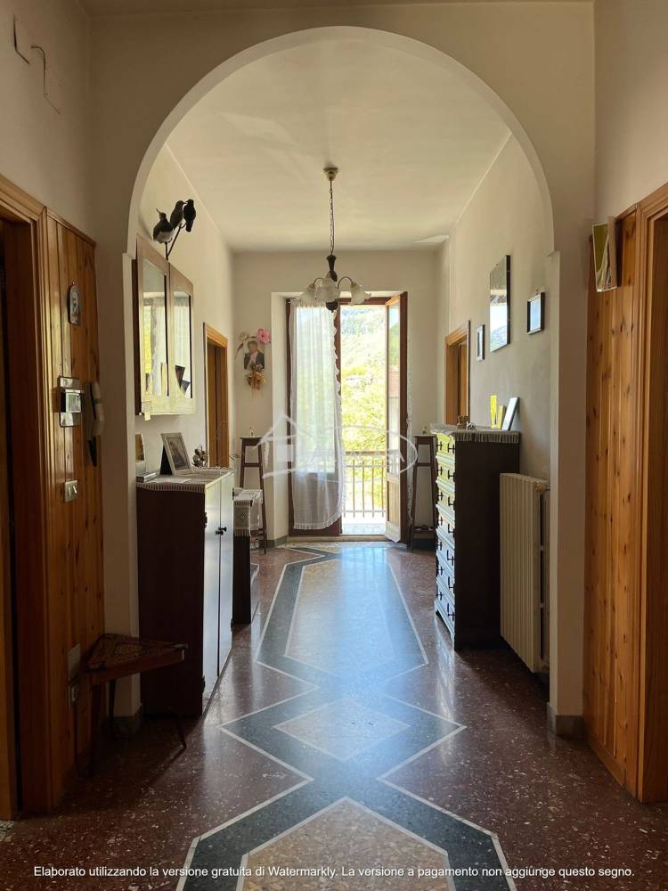 casa indipendente in vendita ad Acquasanta Terme