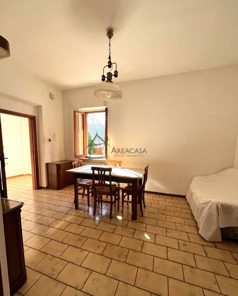 casa indipendente in vendita ad Acquasanta Terme in zona Santa Maria