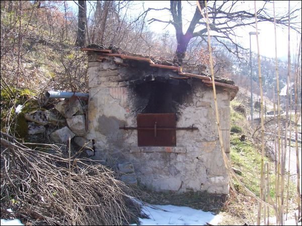 casa indipendente in vendita ad Acquasanta Terme