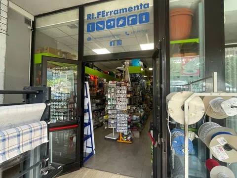 negozio in vendita ad Acquasanta Terme in zona Vallecchia