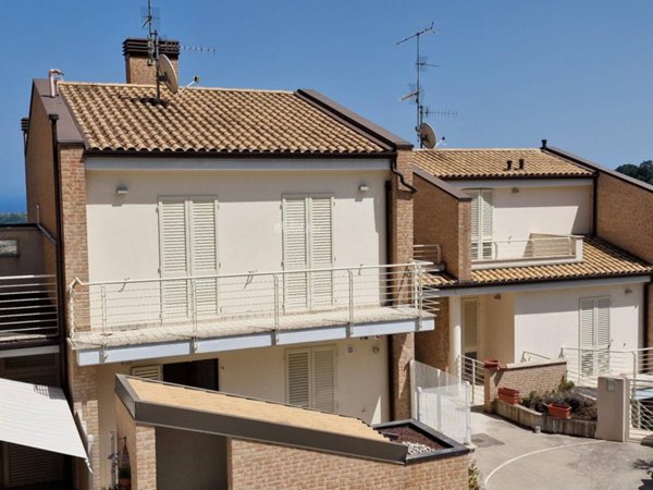 appartamento in vendita ad Acquaviva Picena