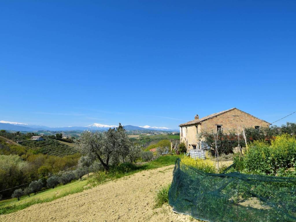 casa indipendente in vendita ad Acquaviva Picena