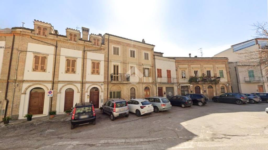 appartamento in vendita ad Acquaviva Picena