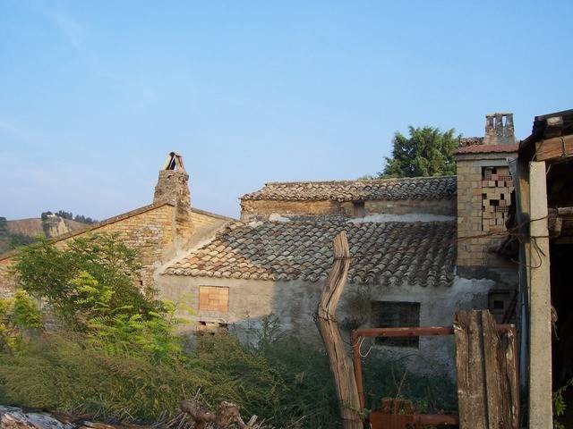 casale in vendita ad Acquaviva Picena