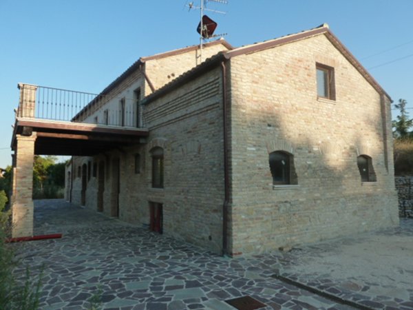 casa indipendente in vendita ad Acquaviva Picena