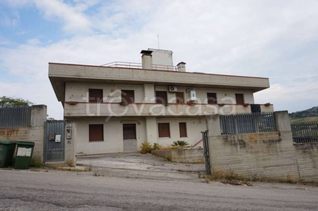 appartamento in vendita ad Acquaviva Picena