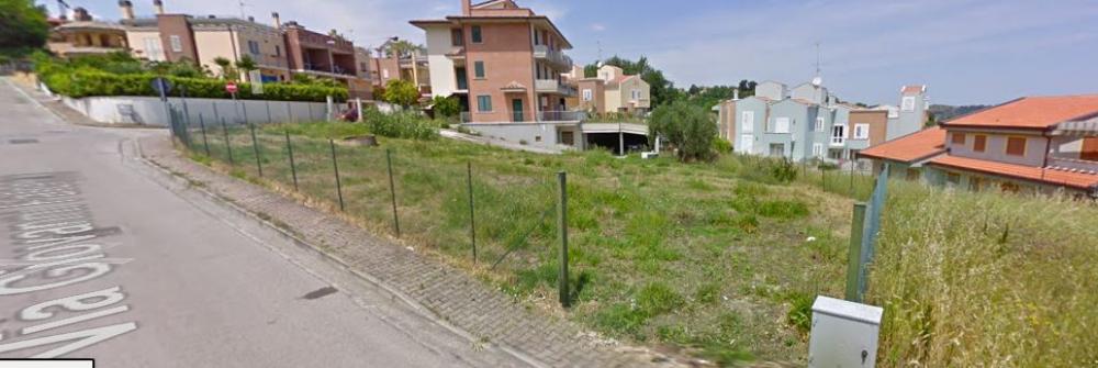 terreno edificabile in vendita ad Acquaviva Picena