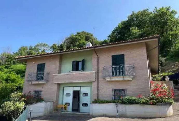 casa indipendente in vendita ad Acquaviva Picena