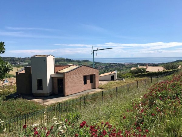 casa indipendente in vendita ad Acquaviva Picena