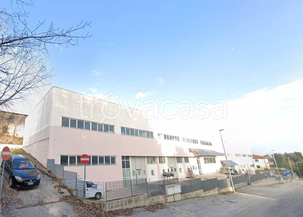 negozio in vendita ad Acquaviva Picena