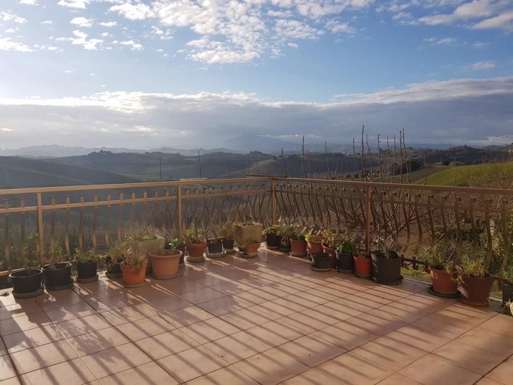casa indipendente in vendita ad Acquaviva Picena