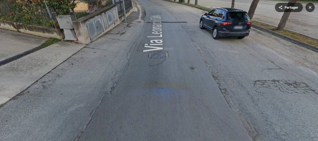 locale commerciale in vendita ad Acquaviva Picena