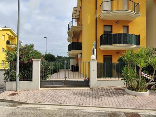 appartamento in vendita ad Acquaviva Picena