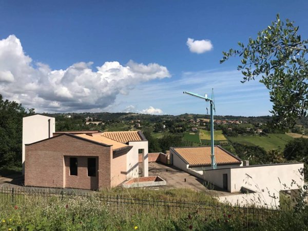 casa indipendente in vendita ad Acquaviva Picena