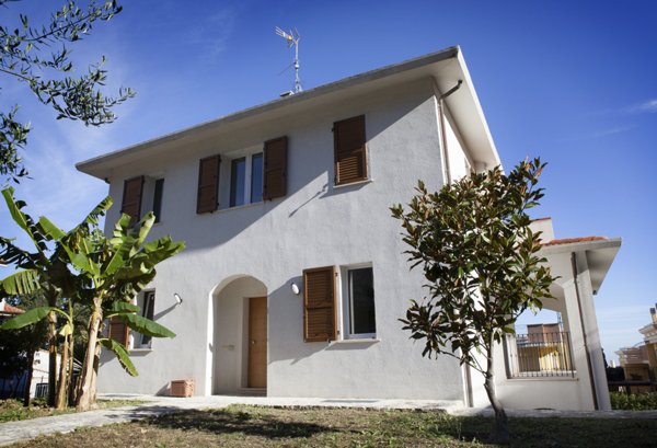 casa indipendente in vendita ad Acquaviva Picena