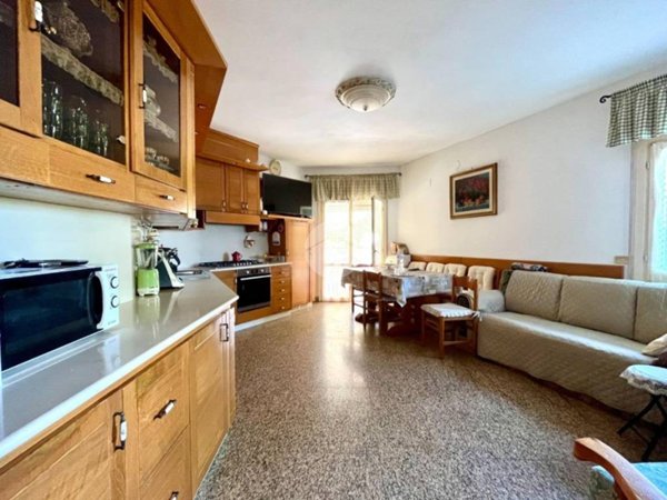 casa indipendente in vendita ad Acquaviva Picena