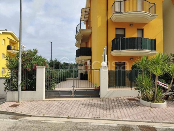 appartamento in vendita ad Acquaviva Picena
