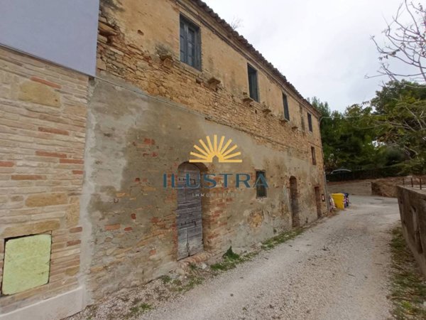 casa indipendente in vendita ad Acquaviva Picena