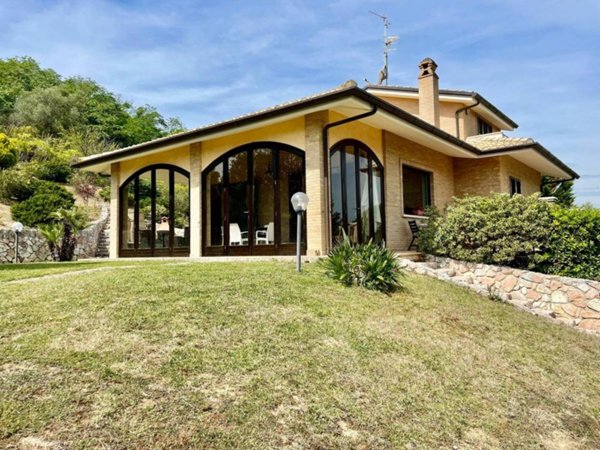casa indipendente in vendita ad Acquaviva Picena