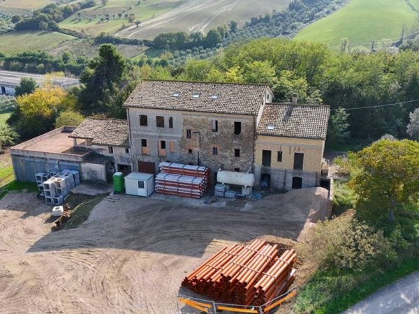 casa indipendente in vendita ad Acquaviva Picena