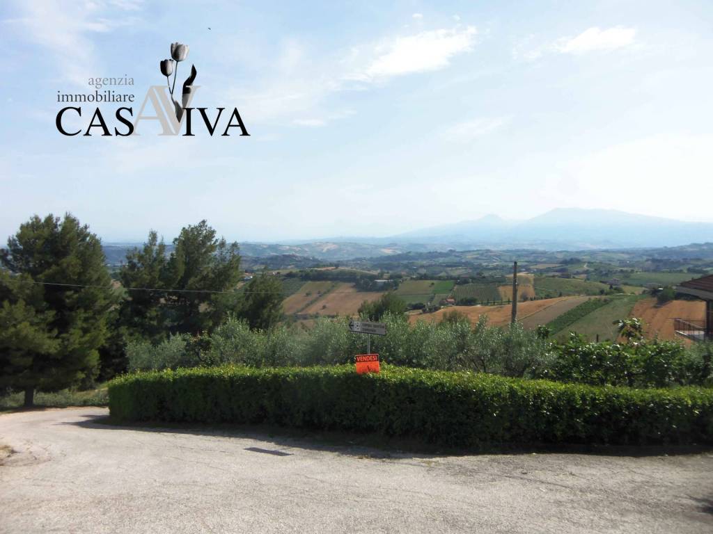 terreno agricolo in vendita ad Acquaviva Picena