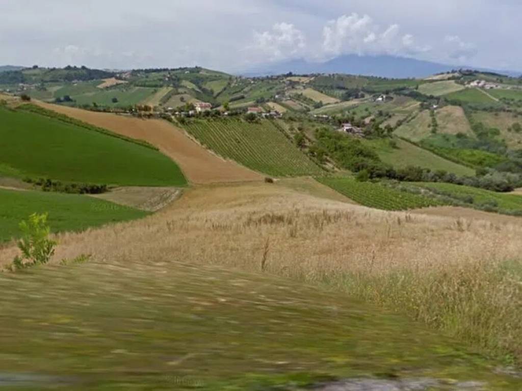 terreno agricolo in vendita ad Acquaviva Picena