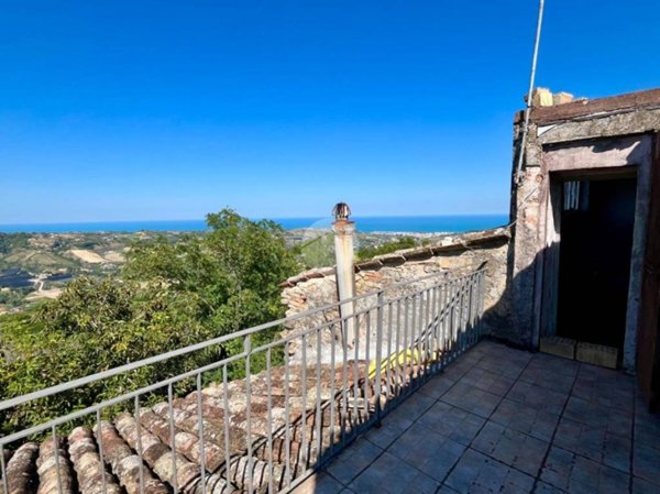 appartamento in vendita ad Acquaviva Picena