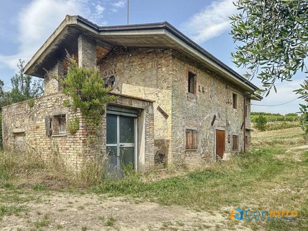 casa indipendente in vendita ad Acquaviva Picena