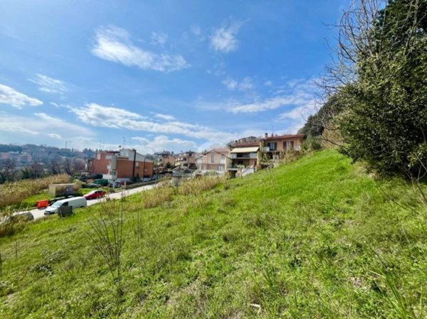 casa indipendente in vendita ad Acquaviva Picena