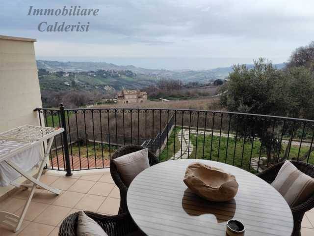 appartamento in vendita ad Acquaviva Picena