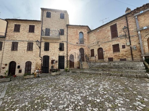 appartamento in vendita ad Acquaviva Picena