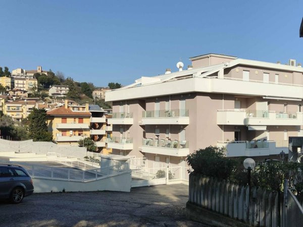 appartamento in vendita ad Acquaviva Picena