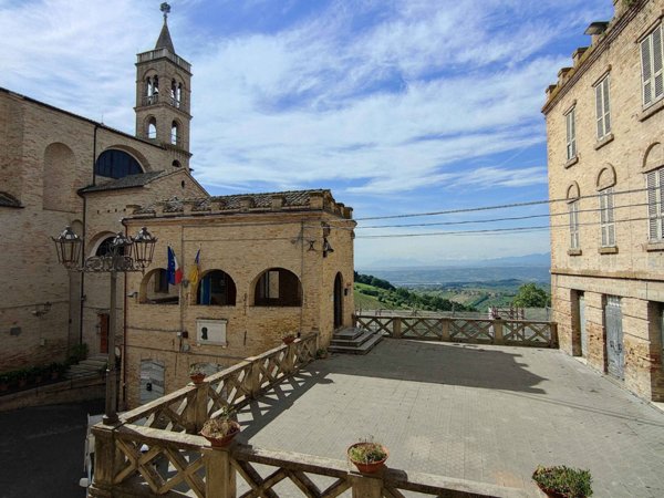 casa semindipendente in vendita ad Acquaviva Picena
