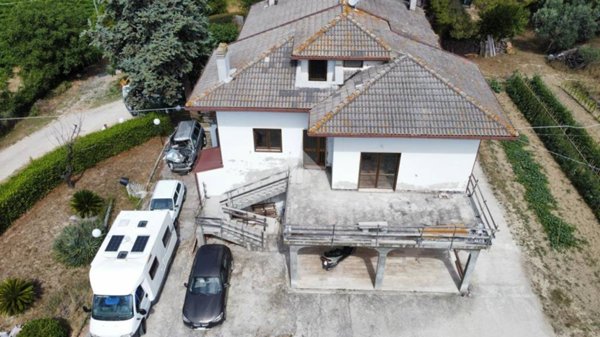 casa indipendente in vendita ad Acquaviva Picena