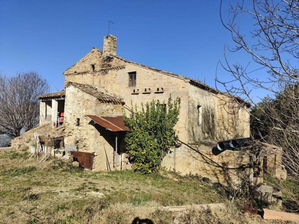 casale in vendita ad Acquaviva Picena
