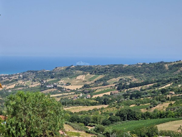 casa indipendente in vendita ad Acquaviva Picena