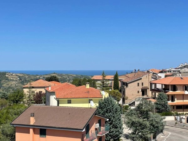 appartamento in vendita ad Acquaviva Picena