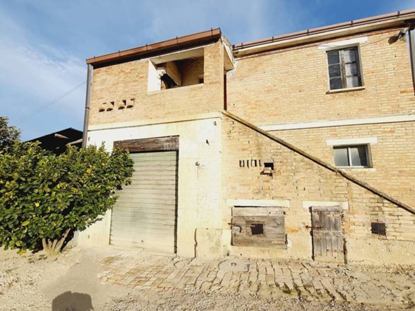 casa indipendente in vendita ad Acquaviva Picena