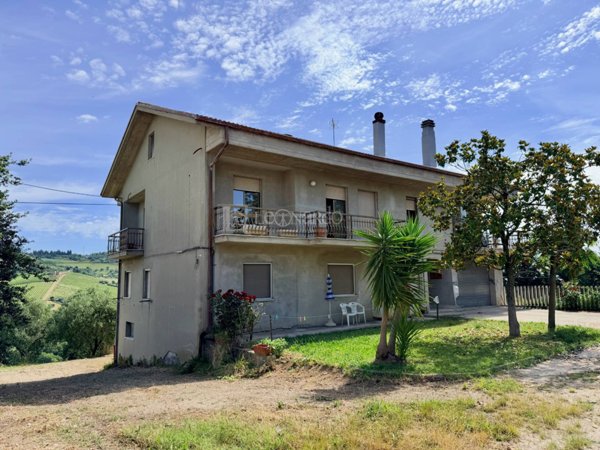 casa indipendente in vendita ad Acquaviva Picena