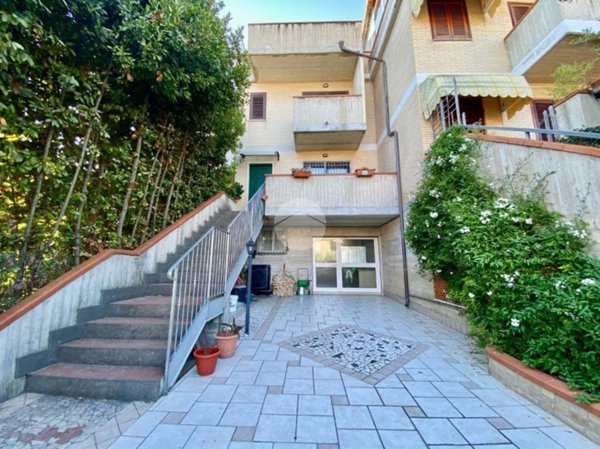 casa indipendente in vendita ad Acquaviva Picena
