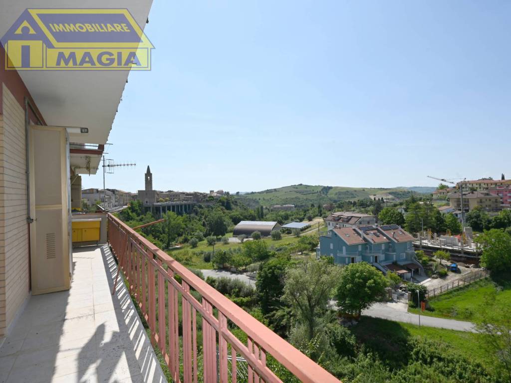 appartamento in vendita ad Appignano del Tronto